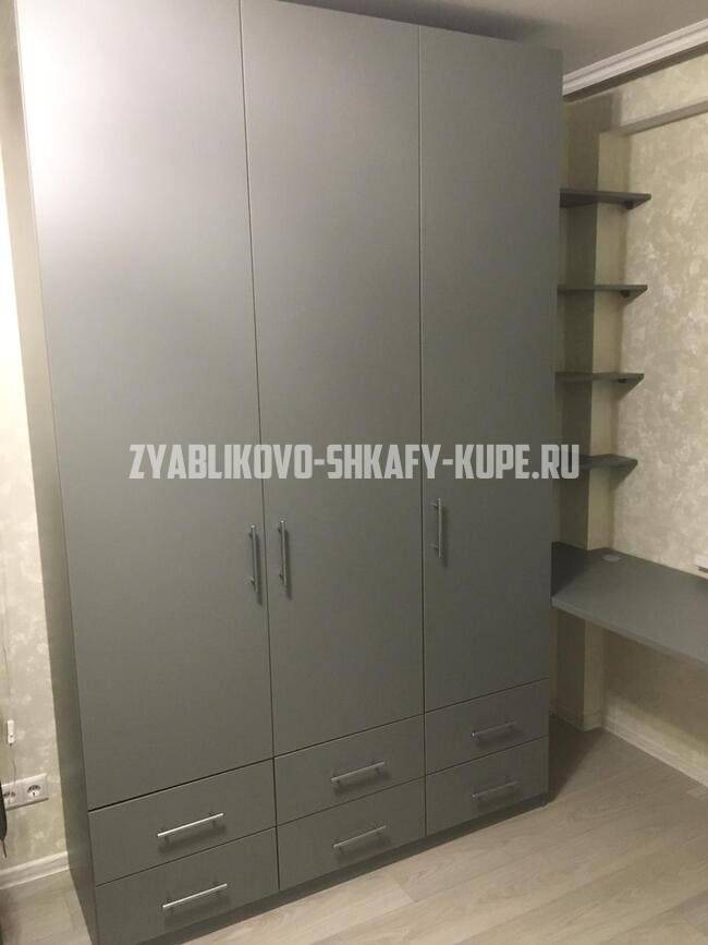 Распашные шкафы Зябликово