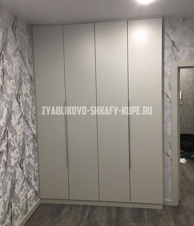 Распашные шкафы Зябликово
