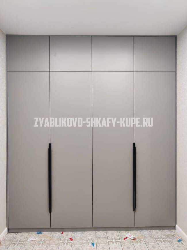 Распашные шкафы Зябликово