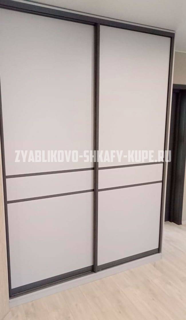 Шкафы для прихожей Зябликово