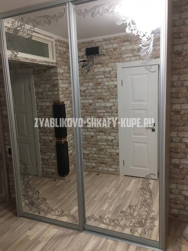 Шкафы для прихожей Зябликово